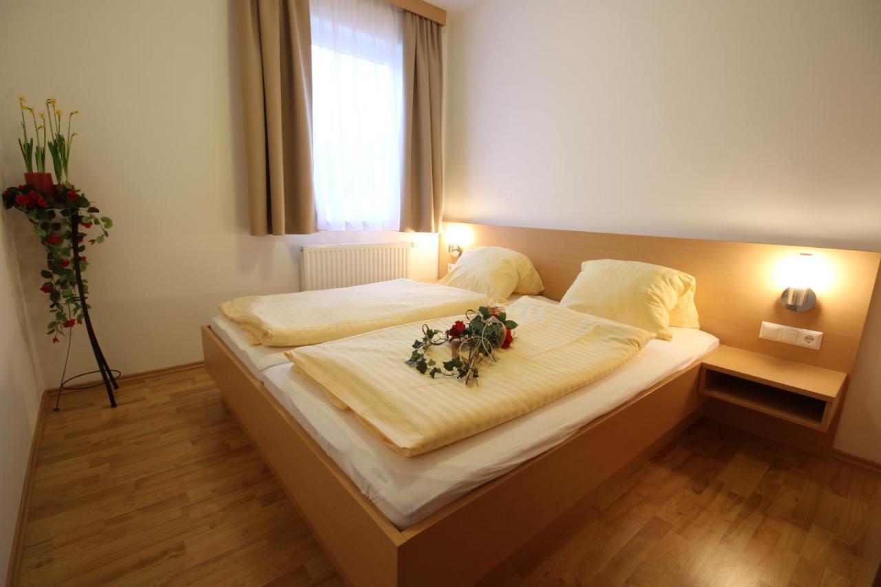 Panoramadorf Saualpe Hotel Eberstein Room photo